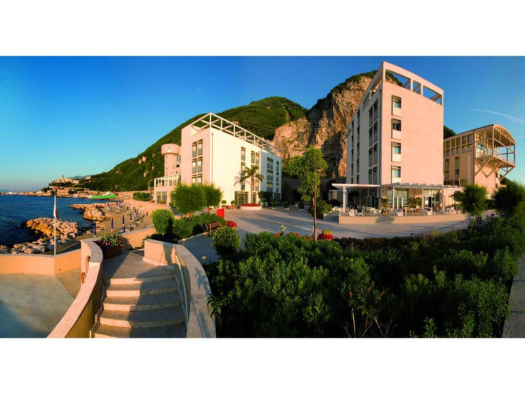 Towers Hotel Stabiae Sorrento Coast Castellammare di Stabia Exterior foto